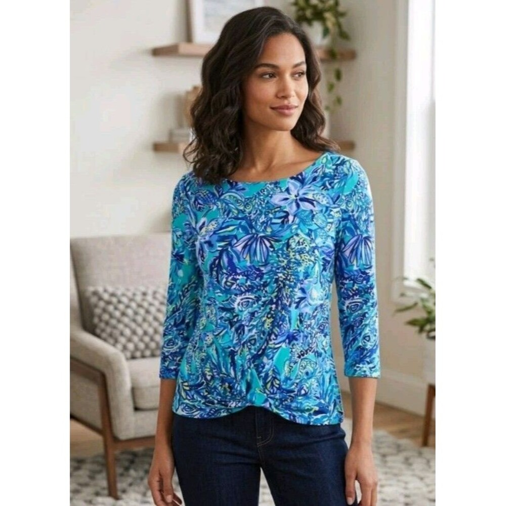 Lilly Pulitzer Maci Twist-Front Blouse Size M Pima Cotton Bennet Blue Floral